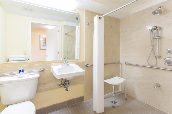 BEST WESTERN IRAZU HOTEL AND STUDIOS